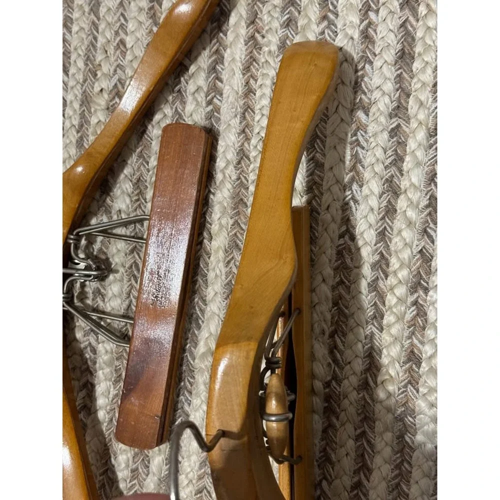 Vintage Wood Clothes Hangers Trouser Bar Skirt‎ Suit Lot of 2 Setwell